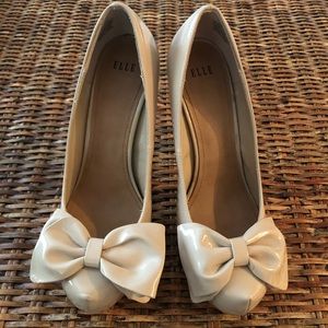 Elle | Shoes | Elle Nude Bow Stilettos | Poshmark